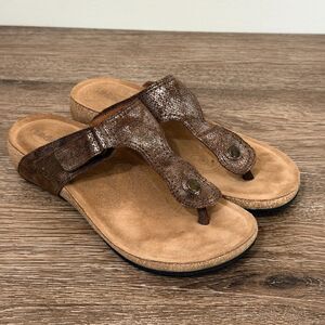Taos Lucy Leather Thong Sandals Bronze Metallic Comfort Cork Footbed US 8-8.5